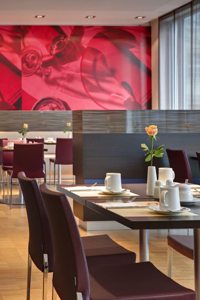 IntercityHotel Darmstadt Esterno foto