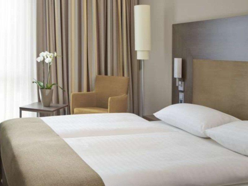 IntercityHotel Darmstadt Esterno foto