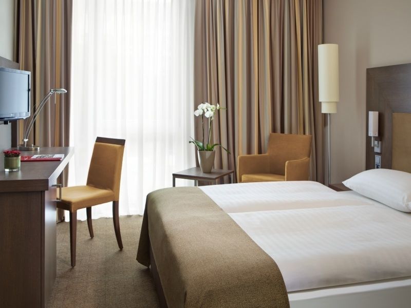 IntercityHotel Darmstadt Esterno foto