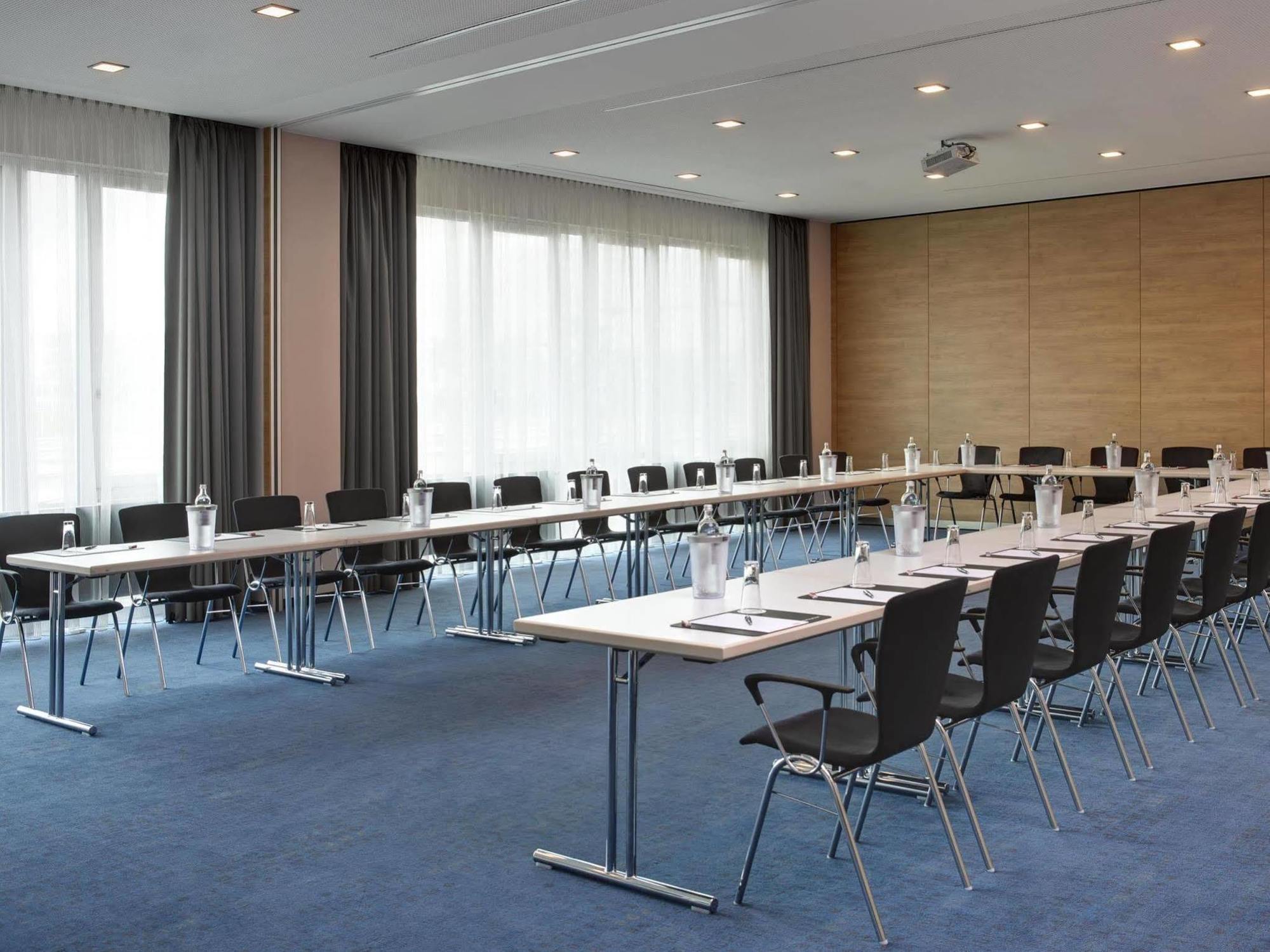 IntercityHotel Darmstadt Esterno foto